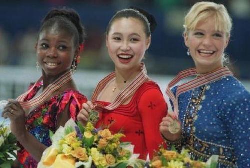 娱乐圈吃瓜日常亚洲冠军,亚洲冠军的瓜田奇遇记 第3张 娱乐圈吃瓜日常亚洲冠军,亚洲冠军的瓜田奇遇记 第3张